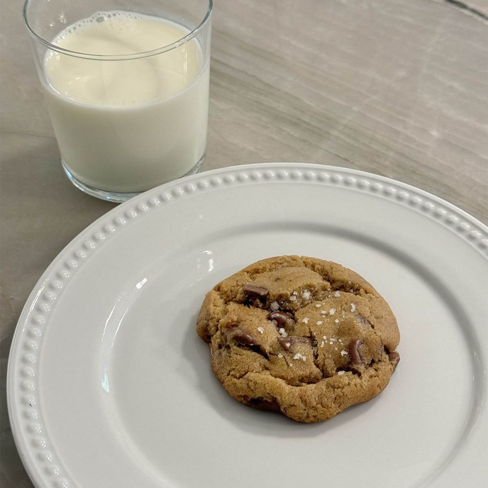 Chocolate Chip Cookie